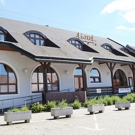 Hotel U Racka Ostrožská Nová Ves 외부 사진