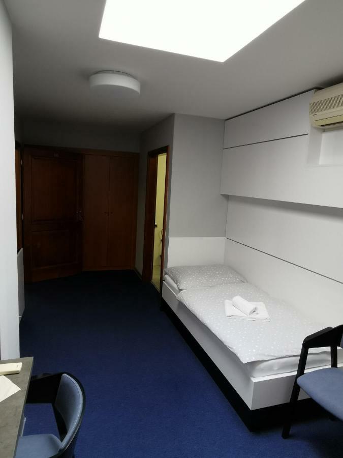 Hotel U Racka Ostrožská Nová Ves 외부 사진